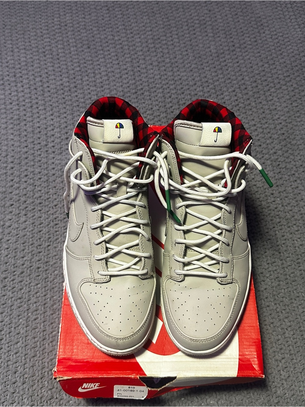 Nike Men’s Light Gray High-Top Sneakers with Red Plaid Lining